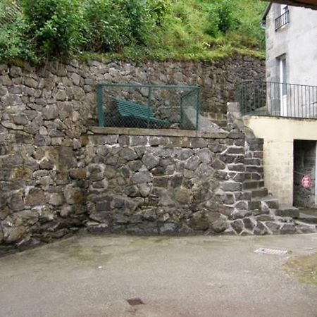 Les Capucines 1 Apartment Le Mont-Dore Exterior photo